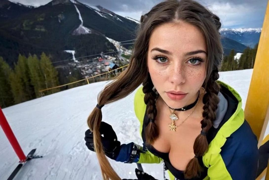 AI Lily 1