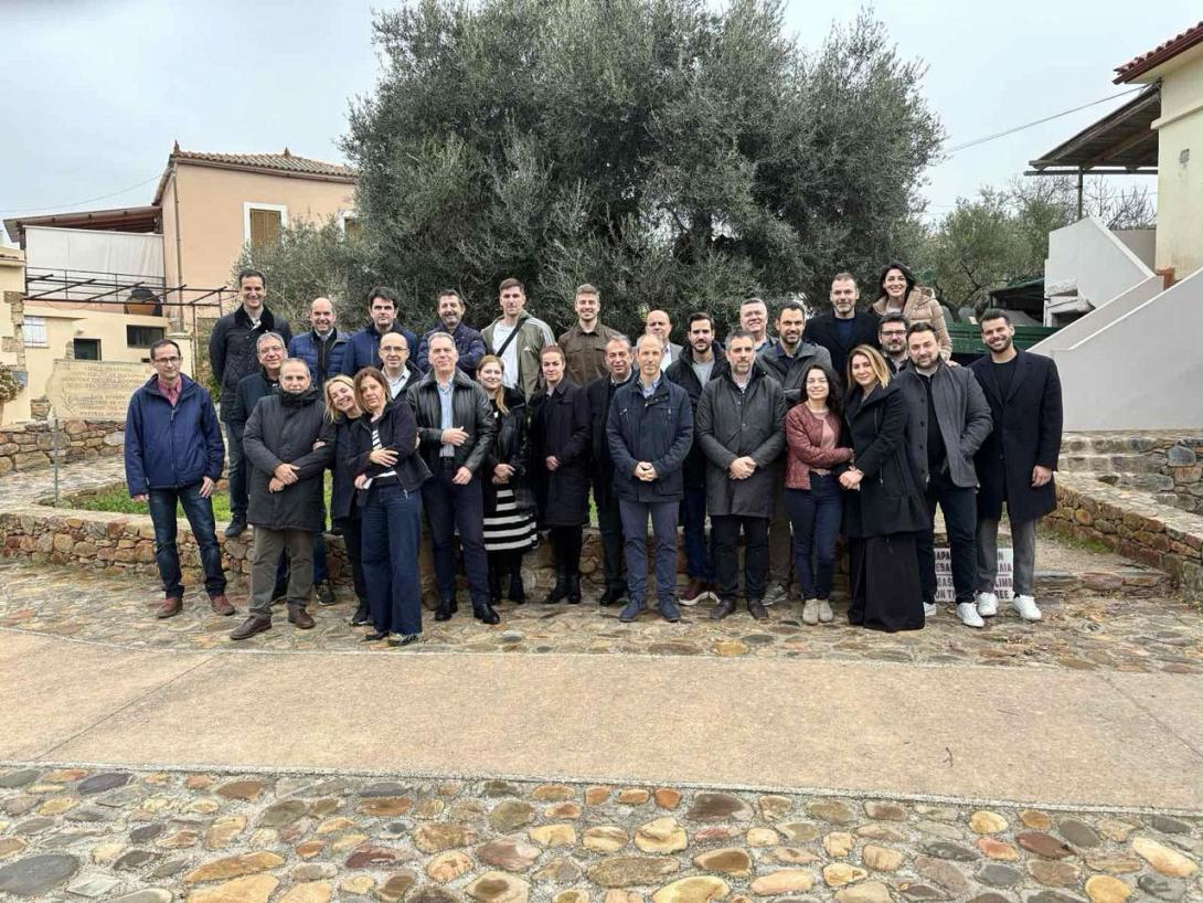 ΜΕΛΙΣΣΑ ΚΙΚΙΖΑΣ