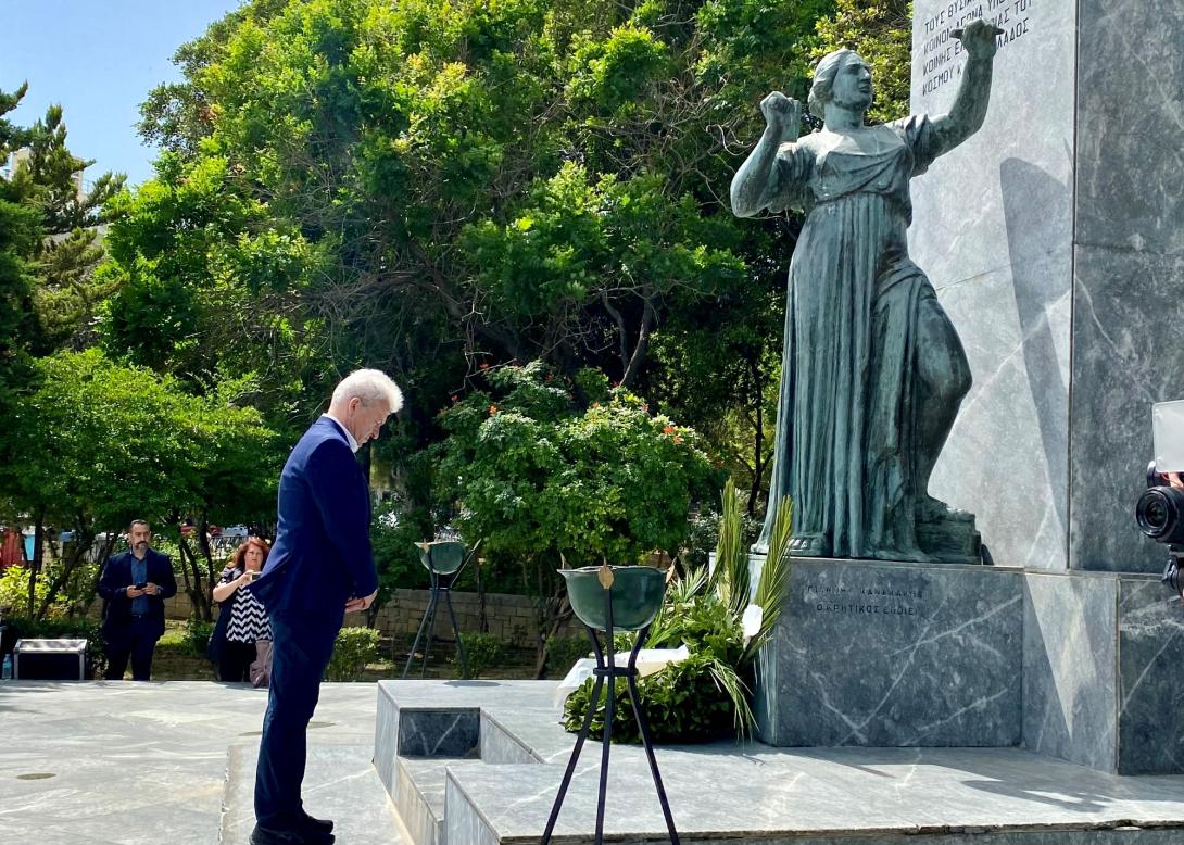Αλέξης Καλοκαιρινός