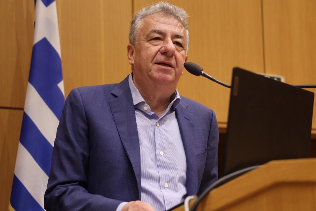 αρναουτακης