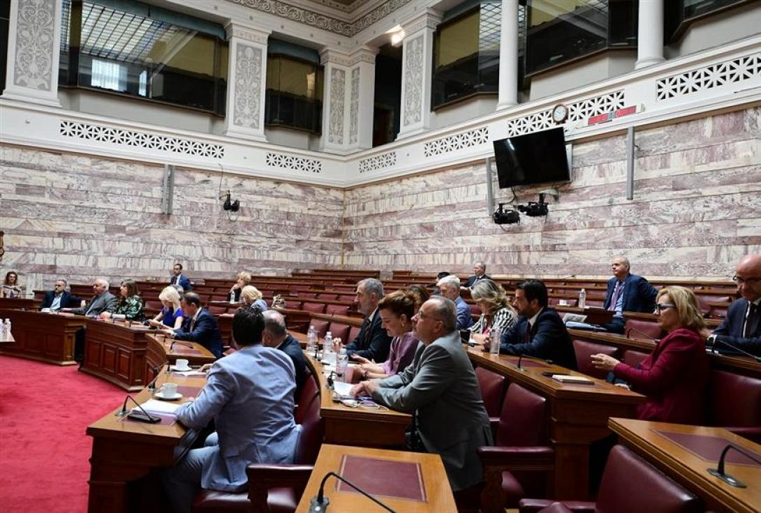 Επιτροπή Θεσμών και Διαφάνειας