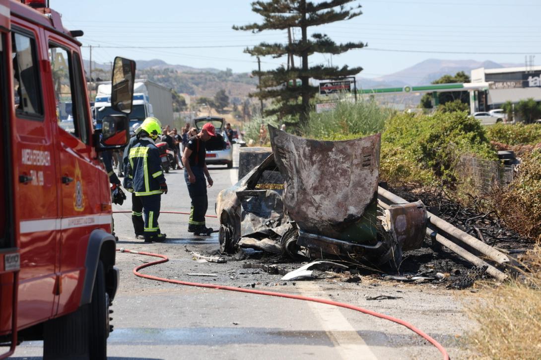 φωτιά φοινικιά