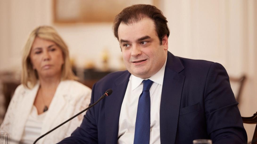 Πιερακάκης