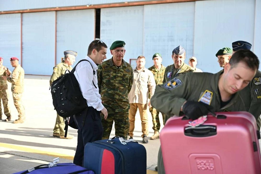  επαναπατρισμός Ελλήνων και Κυπρίων 