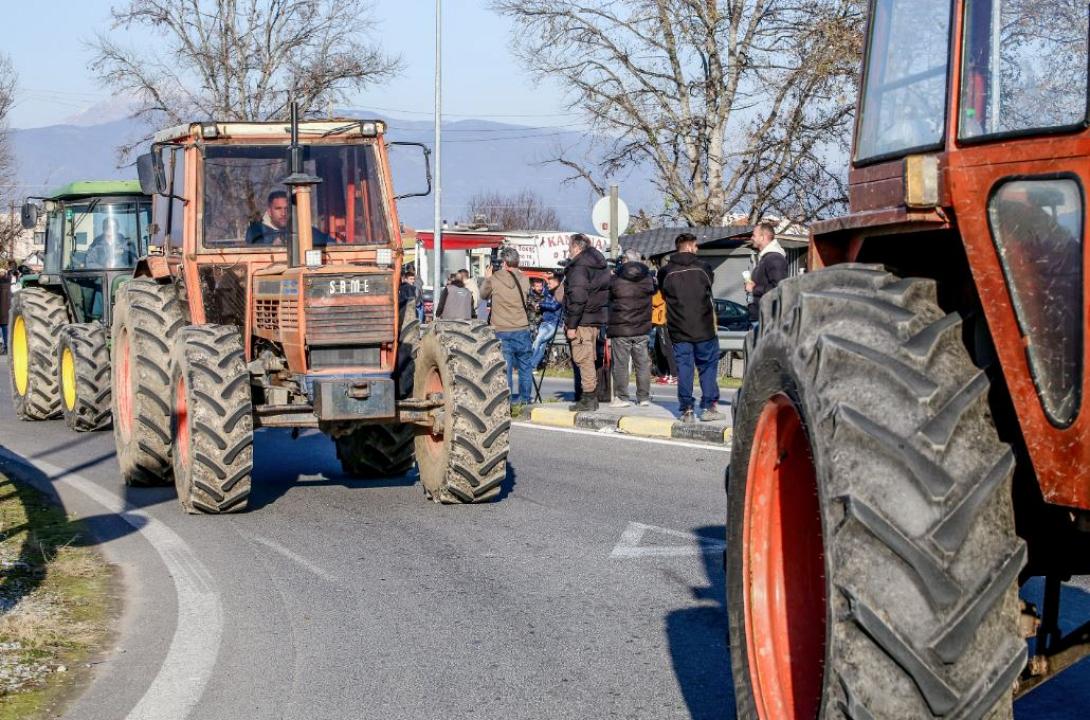 αγρότες λάρισα