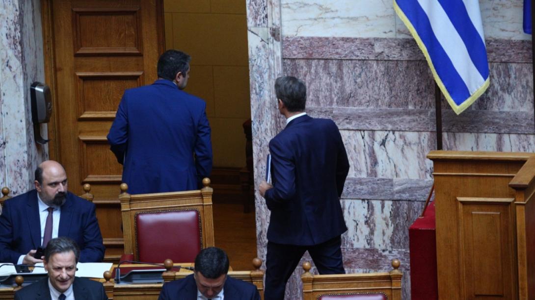 αποχώρηση