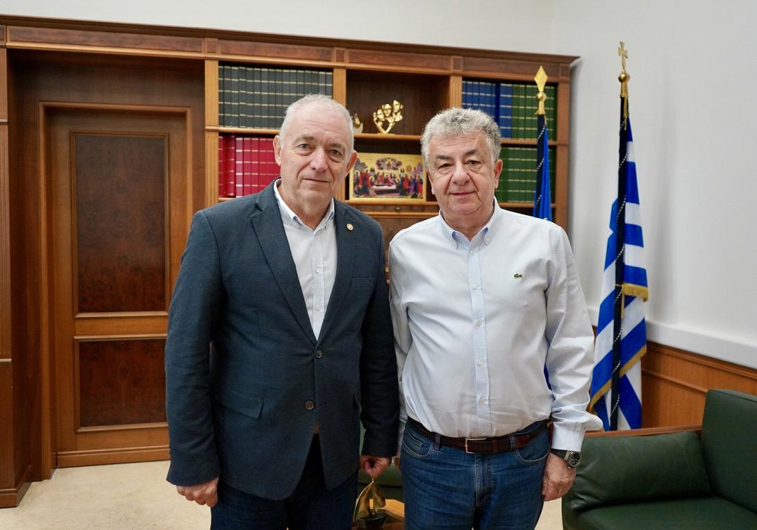 αρναουτάκης λέκκας