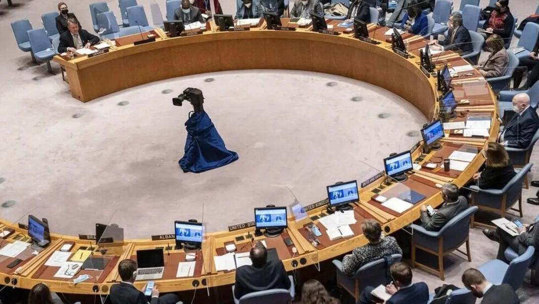 G7