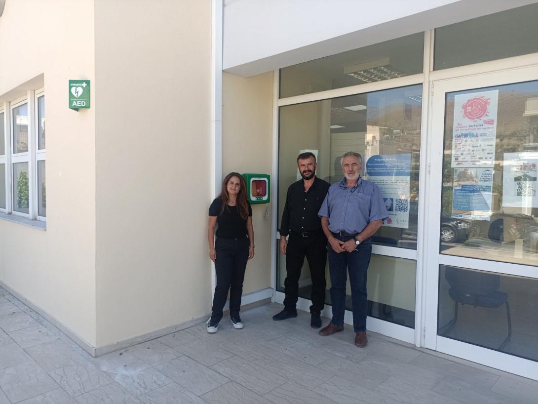 Τοποθέτηση απινιδωτών σε κεντρικά σημεία του Δήμου Γόρτυνας