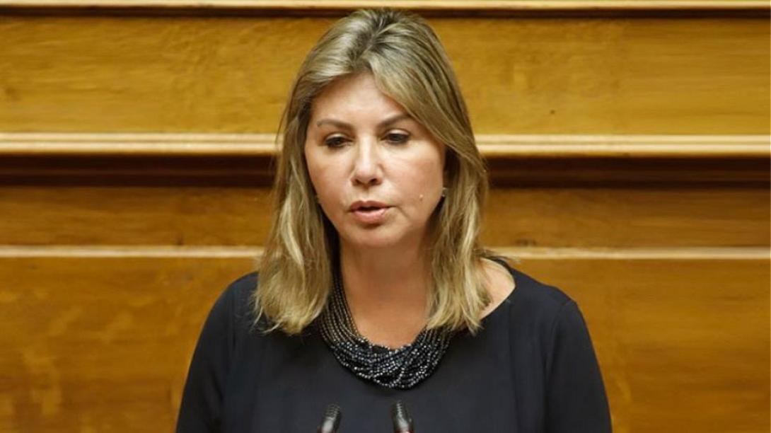 Ζέττα Μακρή