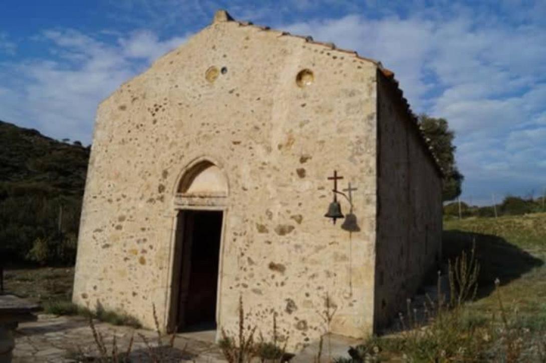 ξωκλησι αγιου ανδρεα - μεσαρα