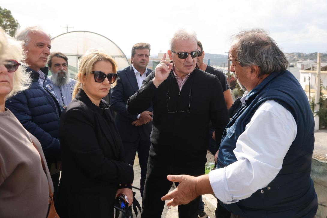 Αυτοψία Καλοκαιρινού στα Ειδικά Σχολεία για την κατολίσθηση