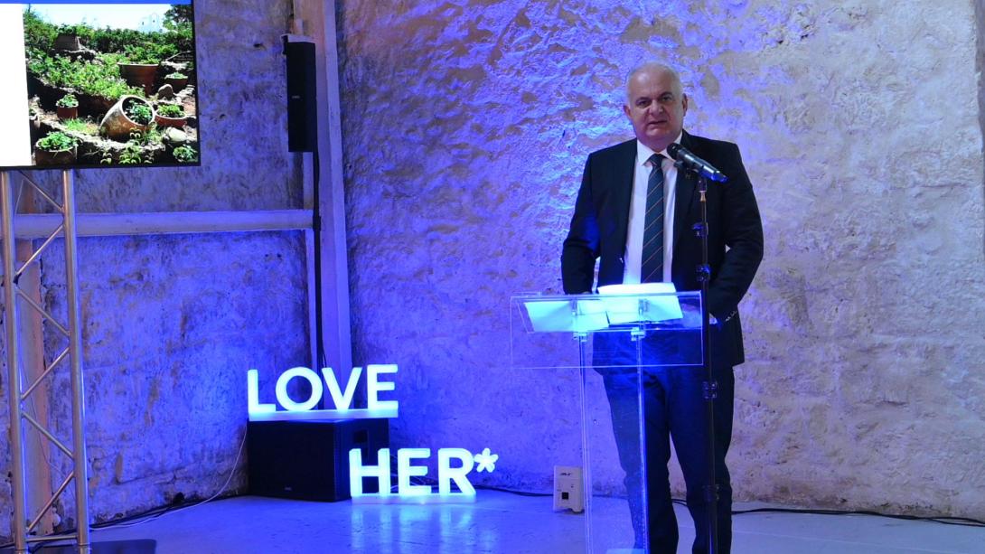 τουριστική καμπάνια “loveHER | 5 Senses | 365 Days”