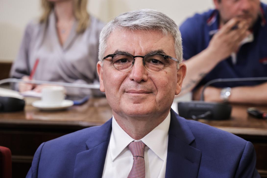 Τσακλογλου
