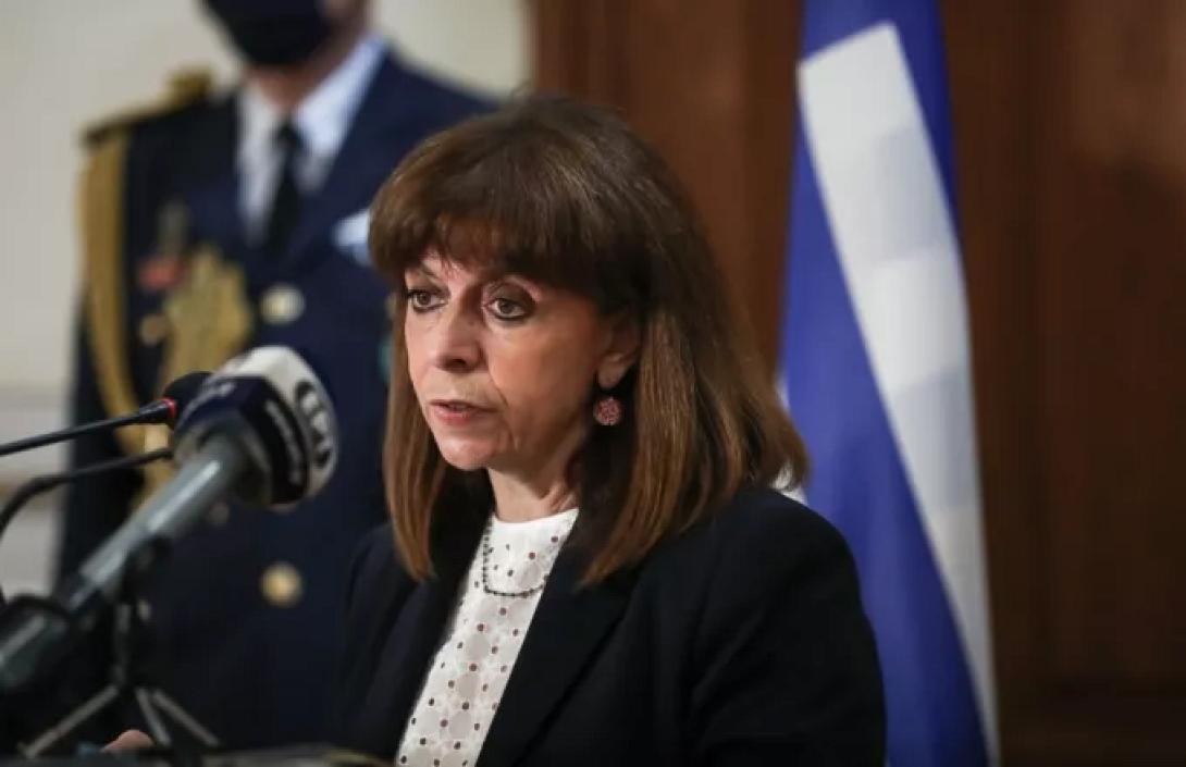  Κατερίνα Σακελλαροπούλου