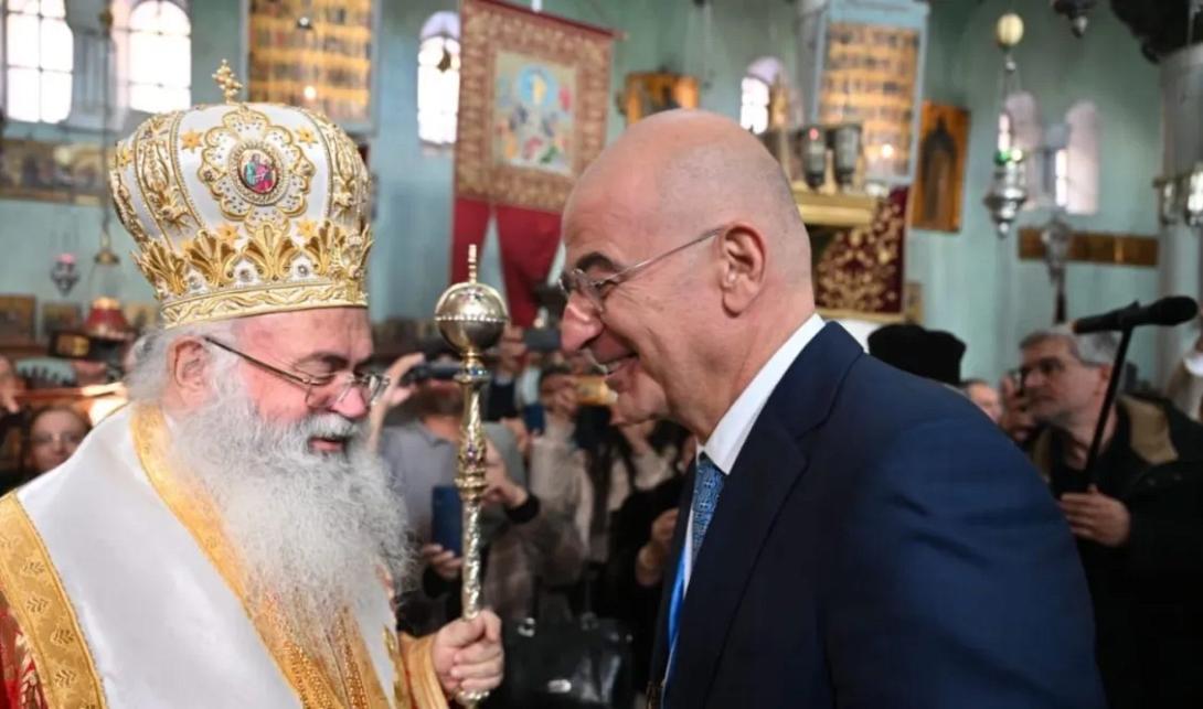 ΔΕΝΔΙΑΣ ΣΙΝΑ