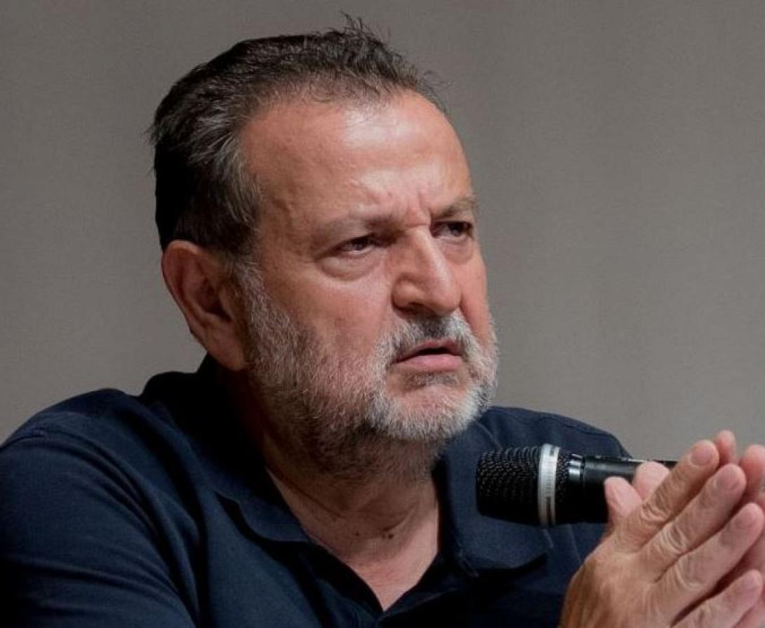 Βασίλης Κεγκέρογλου 