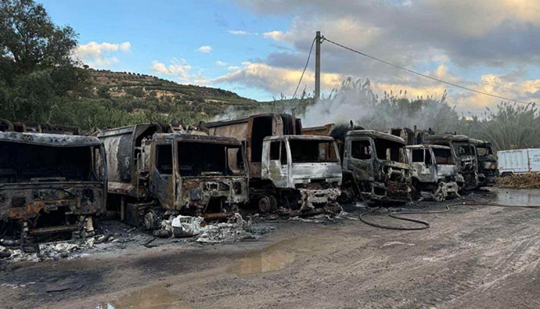 καμμενα απορριματοφορα