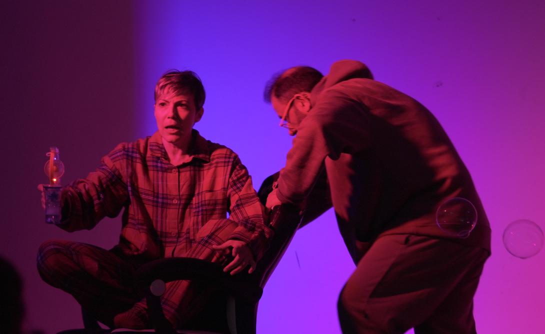 θεατρικη παρασταση