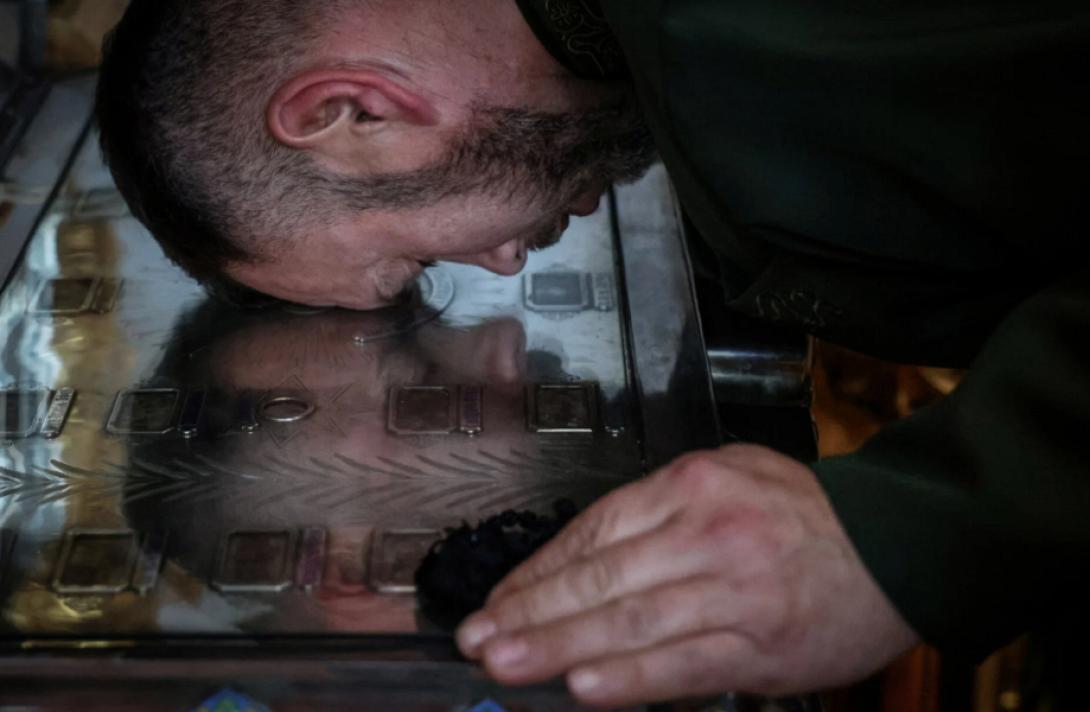 άγιο όρος ουκρανοί στρατιώτες