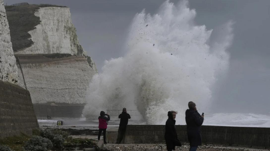 βρετανία κακοκαιρία