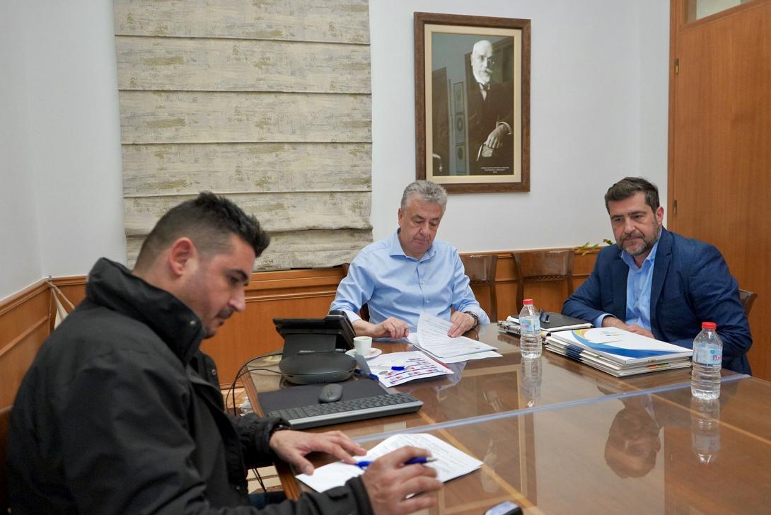 Σταύρος Αρναουτάκης 