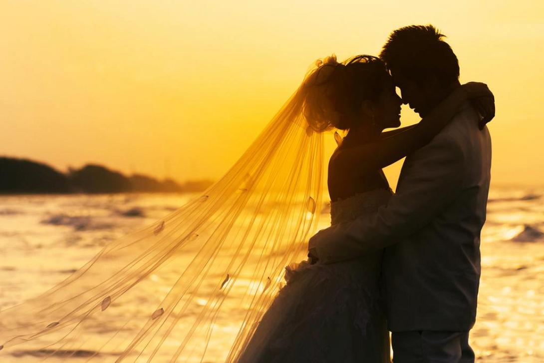 γαμος (φωτογραφία από create.vista.com)