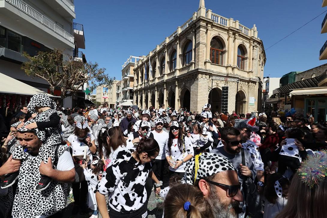 ΚΑΣΤΡΙΝΟ ΚΑΡΝΑΒΑΛΙ