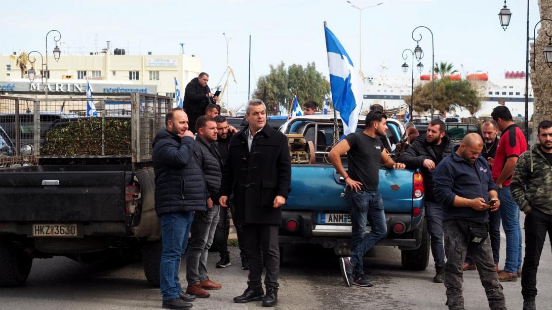 μαμουλακης