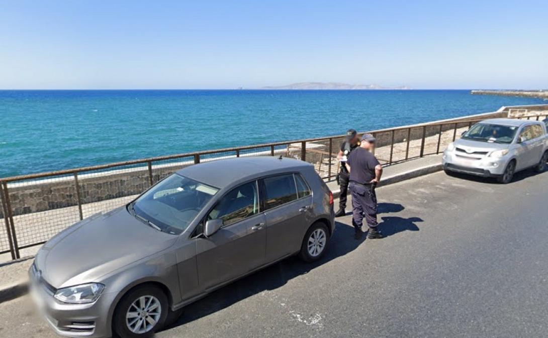 παραλιακη σταθμευση