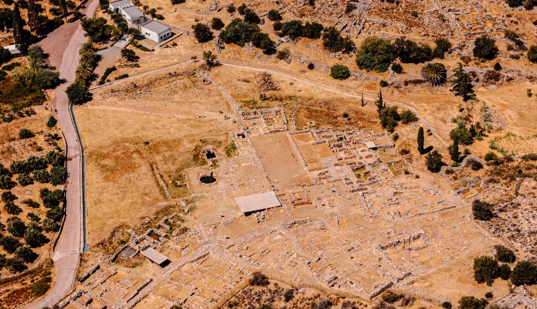αρχαία ζάκρος