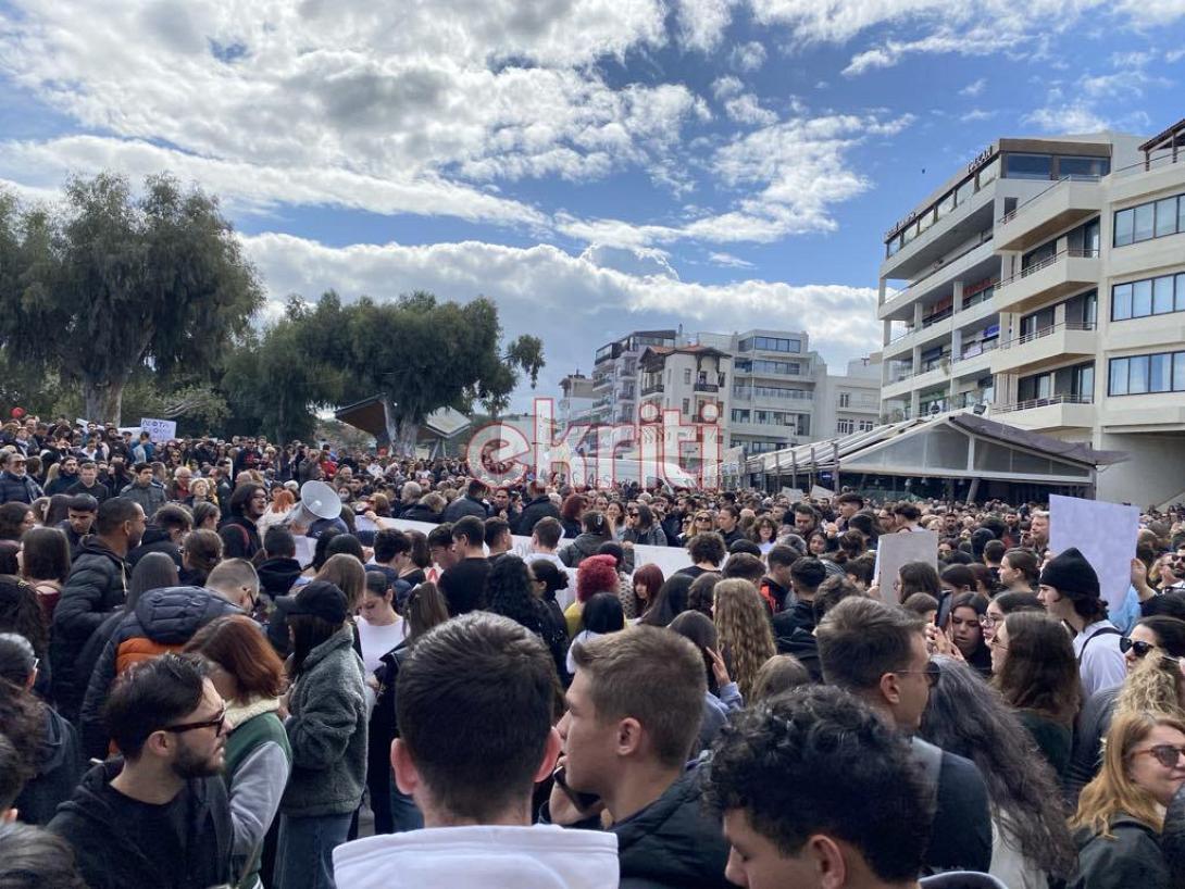 συλλαλητήριο τέμπη