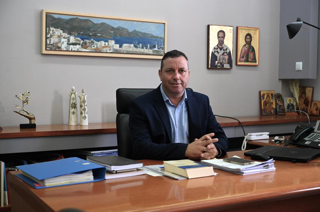 μανωλης μενεγακης