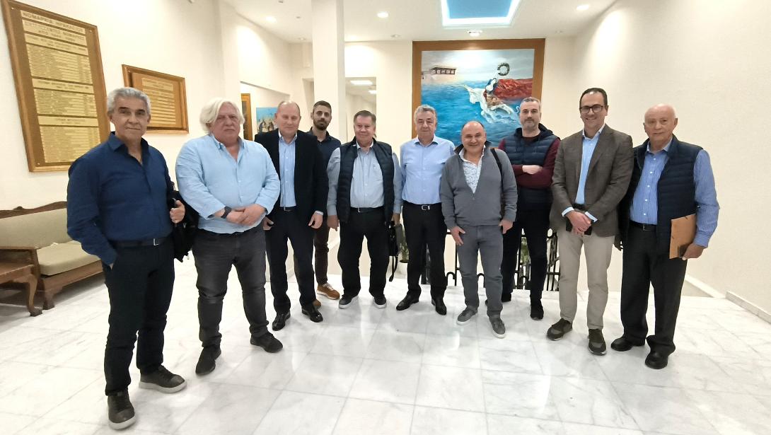 Συνάντηση Περιφερειάρχη Κρήτης με την διοίκηση του Συνδέσμου Ξενοδόχων Κρήτης