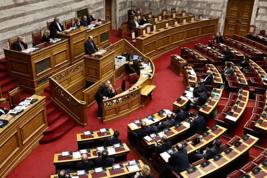 τριαντόπουλος βουλή