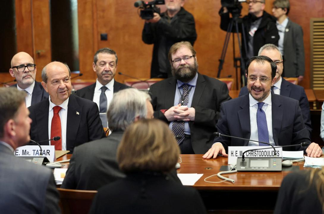 Χριστοδουλίδης και Τατάρ στην πενταμερή