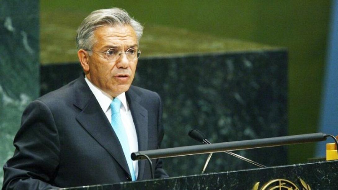 γιάννης βαληνάκης
