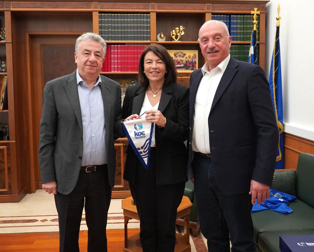 γιανοπουλοσ