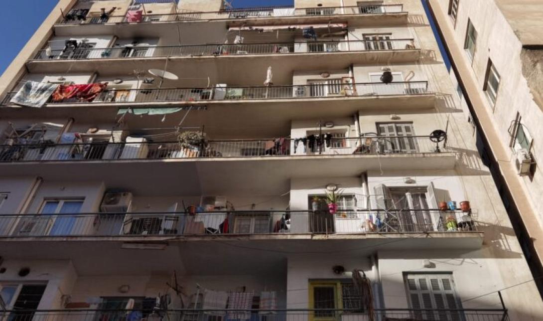 Πολυκατοικία 
