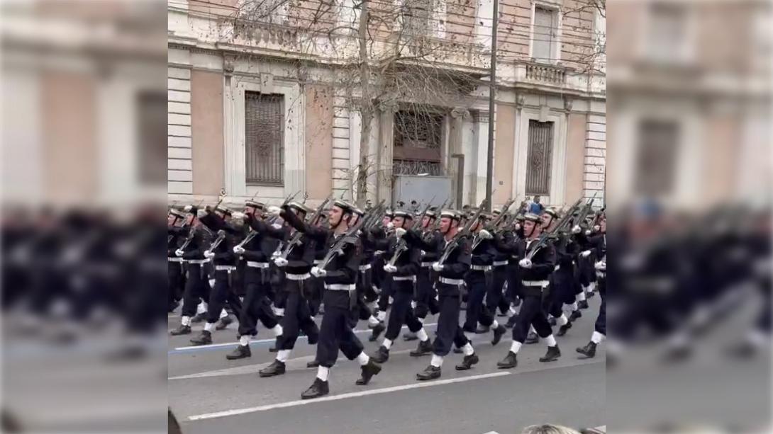 Παρέλαση σύνθημα