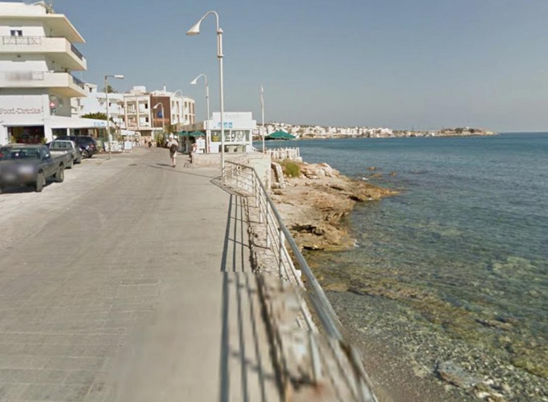 παραλιακή Χερσονήσου