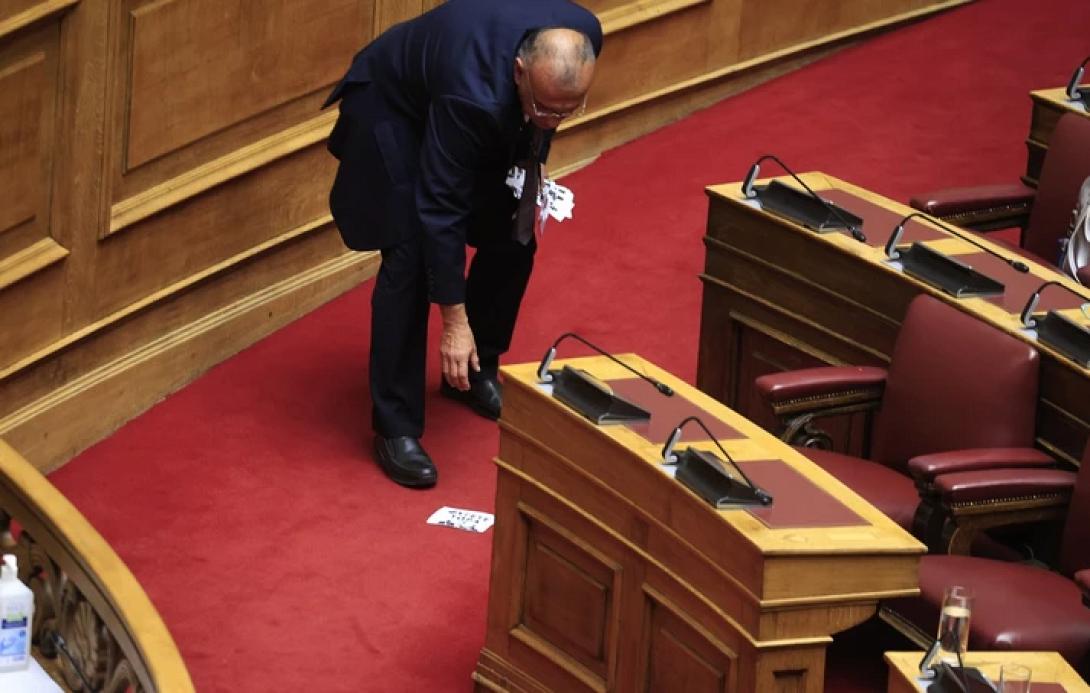 χαρτια βουλη