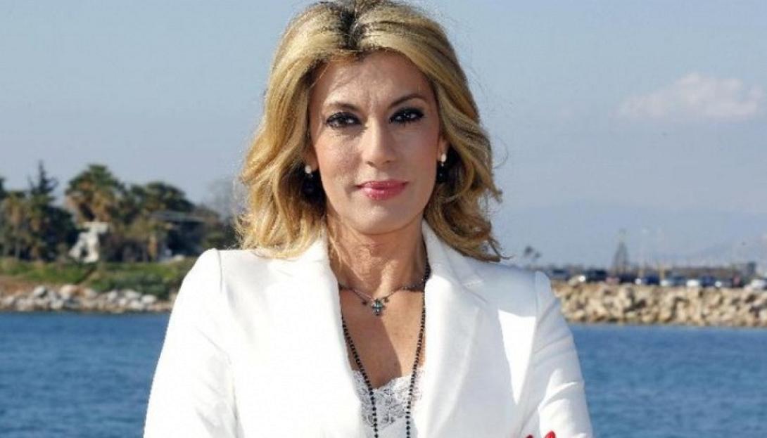 αννα καραμανλή