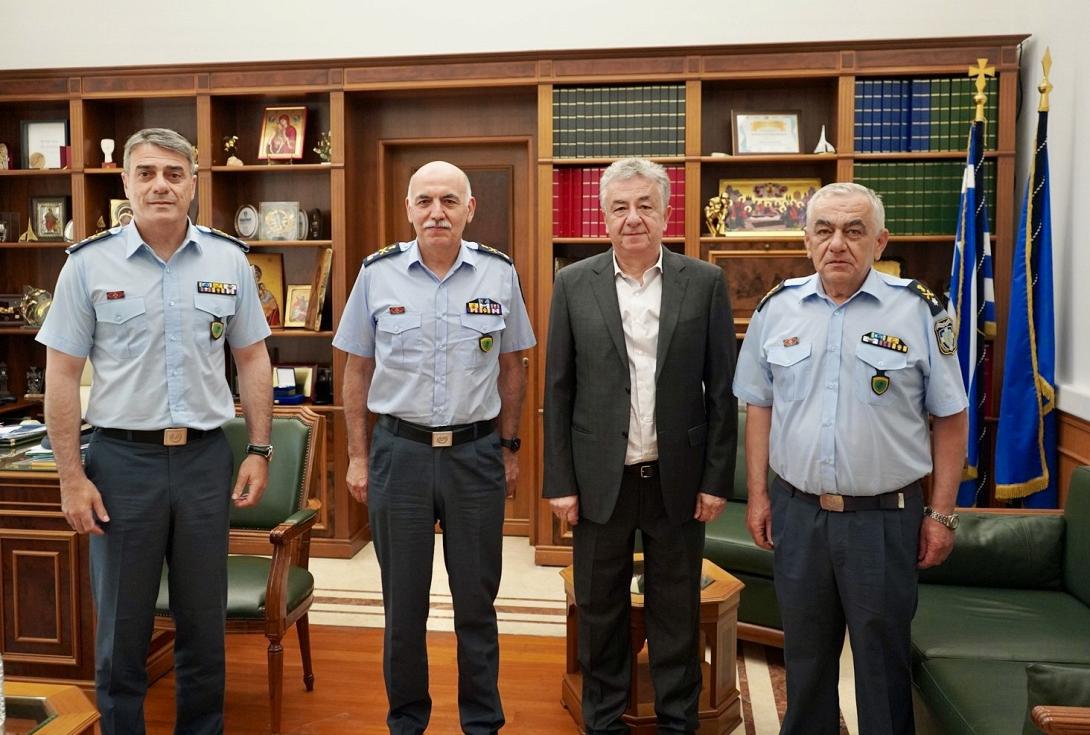 Συνάντηση του Περιφερειάρχη Κρήτης με τον Γενικό Επιθεωρητή  Αστυνομίας Νοτίου Ελλάδας