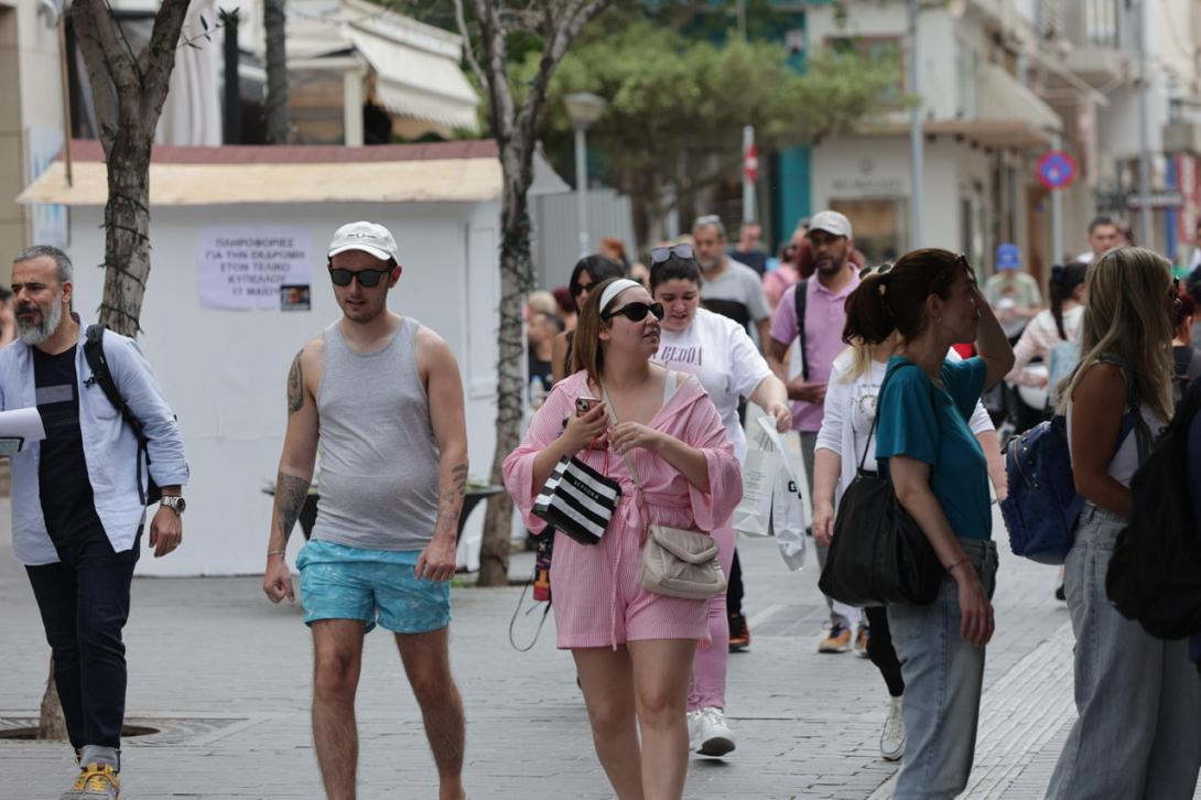 τουρίστες 
