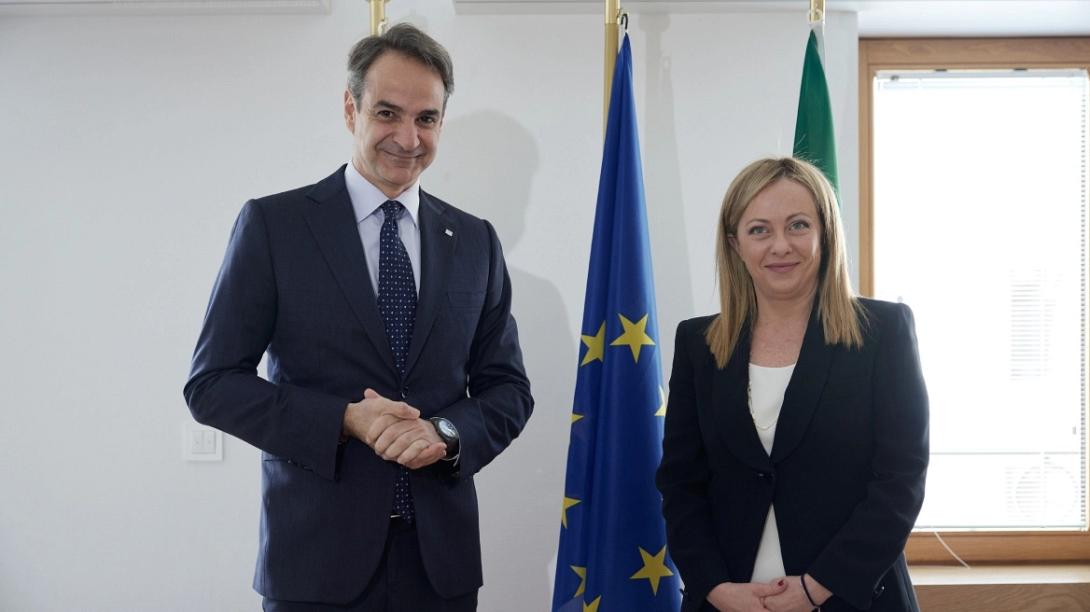 Μελόνι