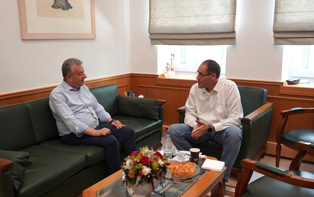 αρναουτακης - σωκρατης κεφαλογιανης