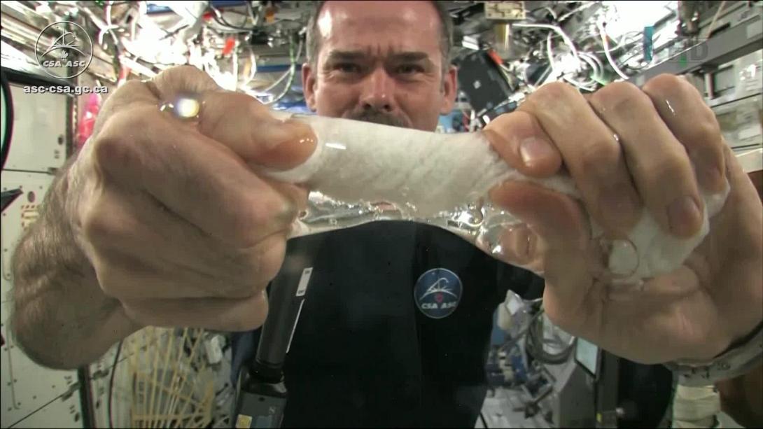 Βρεγμένη πετσέτα διάστημα