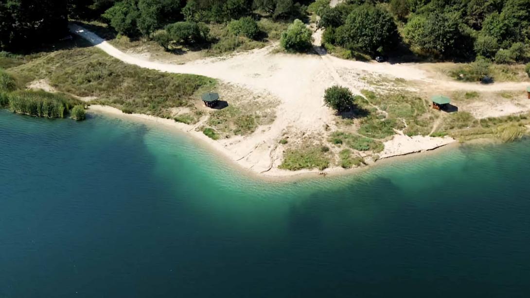 παραλια ζαραβινα