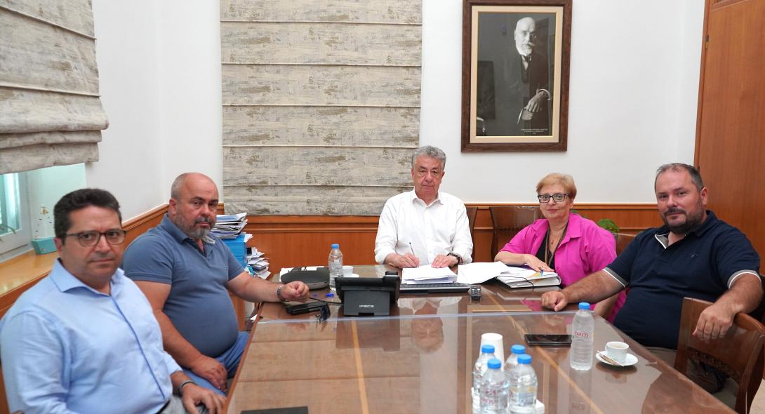  ARNAOYTAKHW SYMBASH MAUHTVN